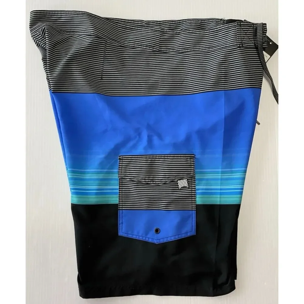Beautiful Giant Men's Windbreak Swimwear Board Shorts Ergo Flex Stretch Size 38
